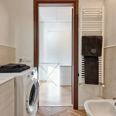 Binario Uno, A Due Passi Dalla Stazione Appartement